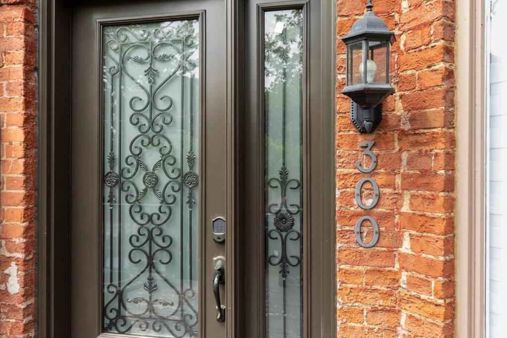 Grand 3 Bedroom Victorian Entire *