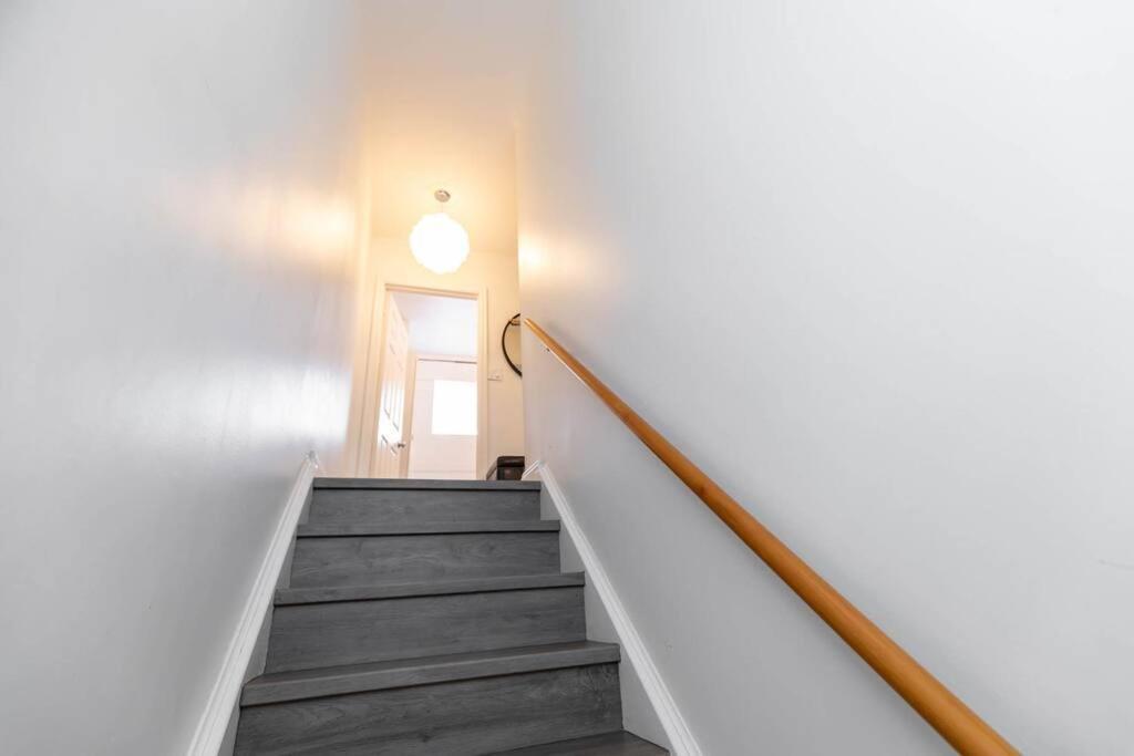 Grand 3 Bedroom Victorian Entire Holiday home